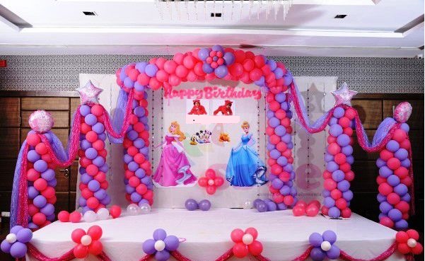 PRINCESS THEMES DECORATION WITH BACK GATE